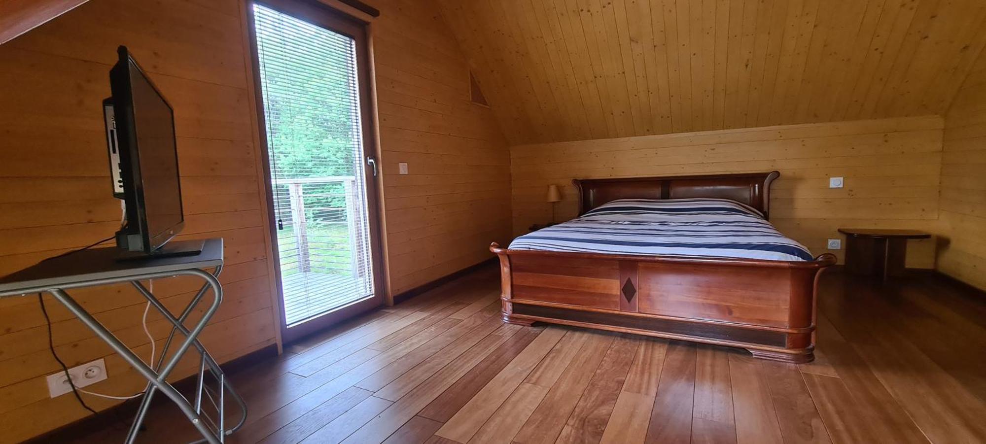 La Maison Dans Les Bois Soucelles ภายนอก รูปภาพ