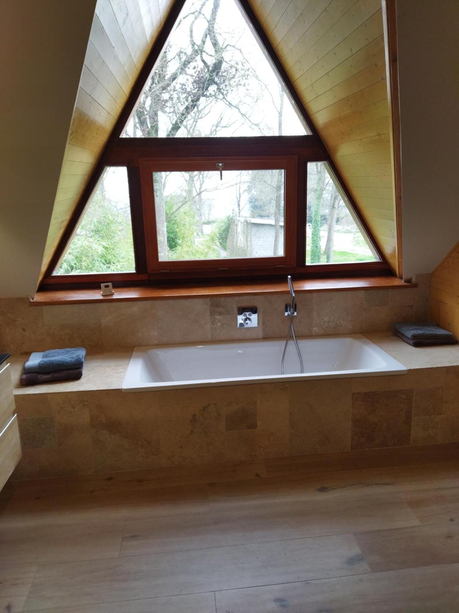 La Maison Dans Les Bois Soucelles ภายนอก รูปภาพ