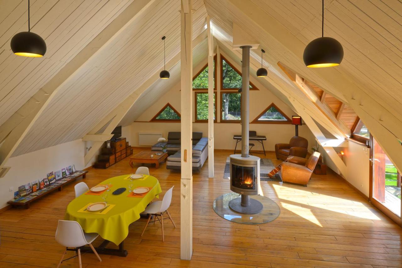 La Maison Dans Les Bois Soucelles ภายนอก รูปภาพ