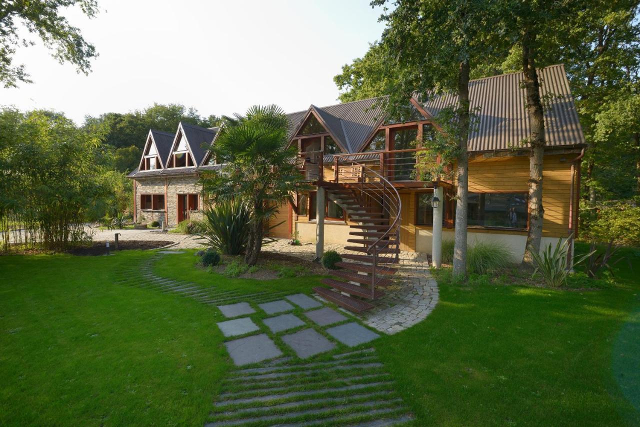 La Maison Dans Les Bois Soucelles ภายนอก รูปภาพ