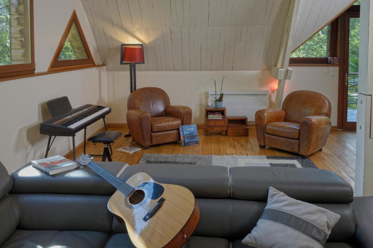 La Maison Dans Les Bois Soucelles ภายนอก รูปภาพ