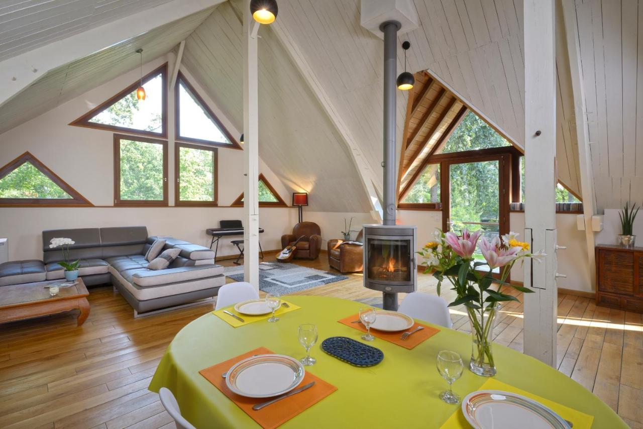 La Maison Dans Les Bois Soucelles ภายนอก รูปภาพ