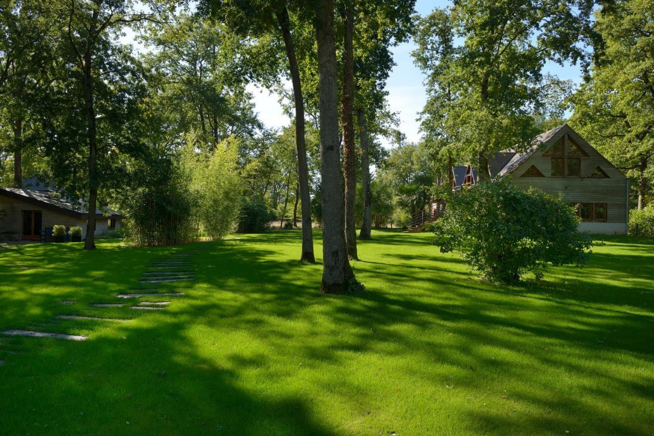 La Maison Dans Les Bois Soucelles ภายนอก รูปภาพ