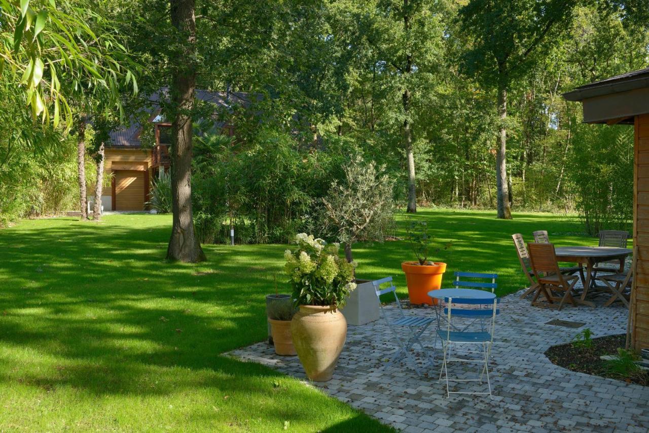 La Maison Dans Les Bois Soucelles ภายนอก รูปภาพ