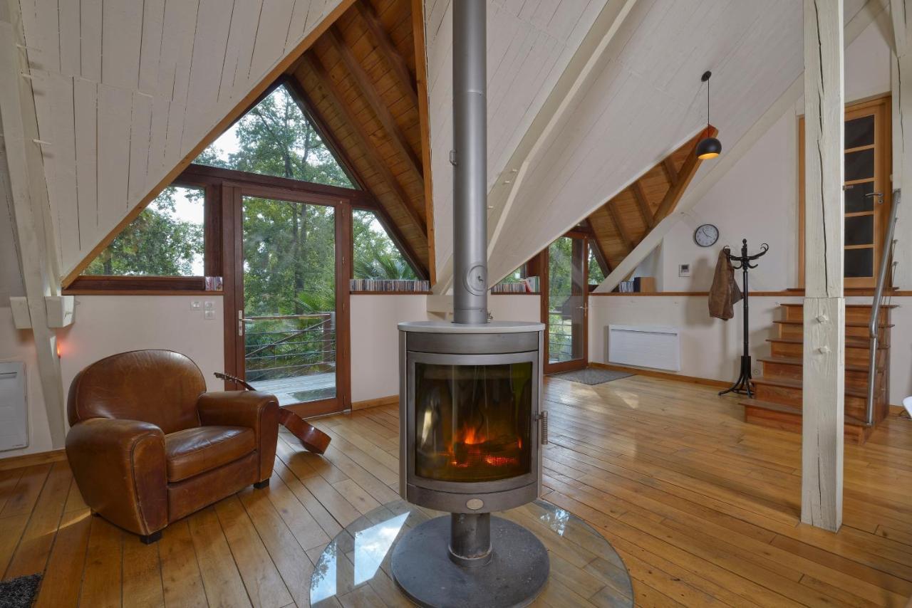 La Maison Dans Les Bois Soucelles ภายนอก รูปภาพ